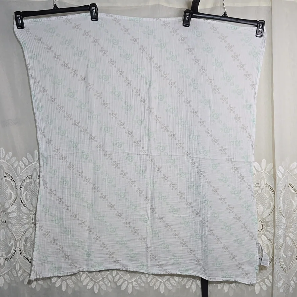 Lot of 11 Aden + Anais Cotton Swaddle Blankets Stripes/Elephants/Black/White